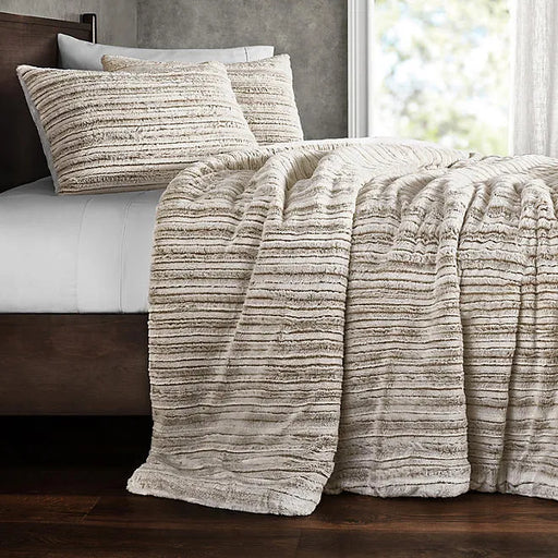 Member's Mark Faux Fur Comforter, Assorted Colors - ShopUSA - Kenya