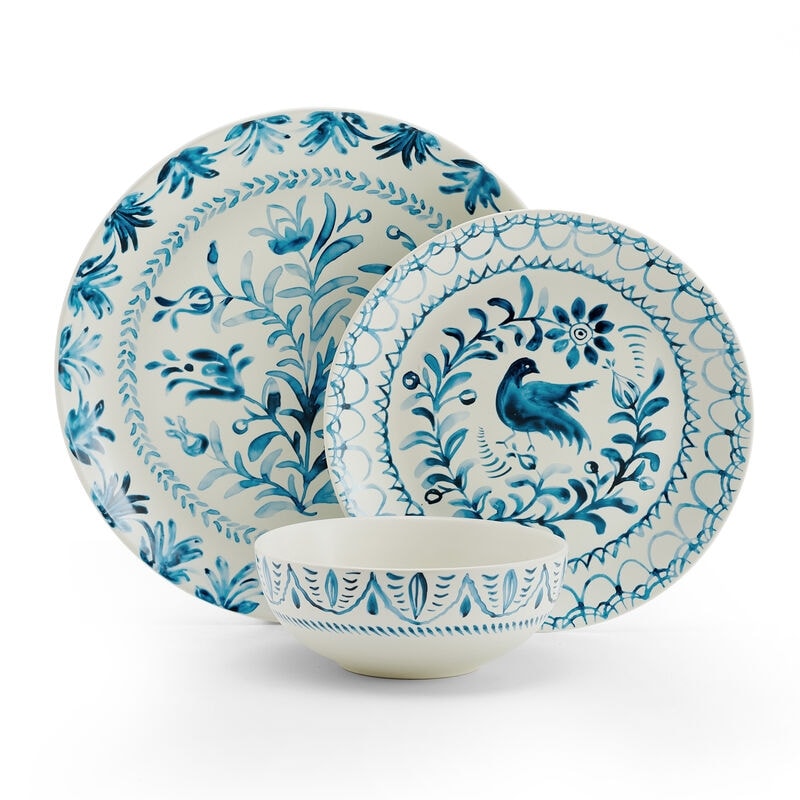Mikasa 16 Piece Dinnerware Set (Choose Color)