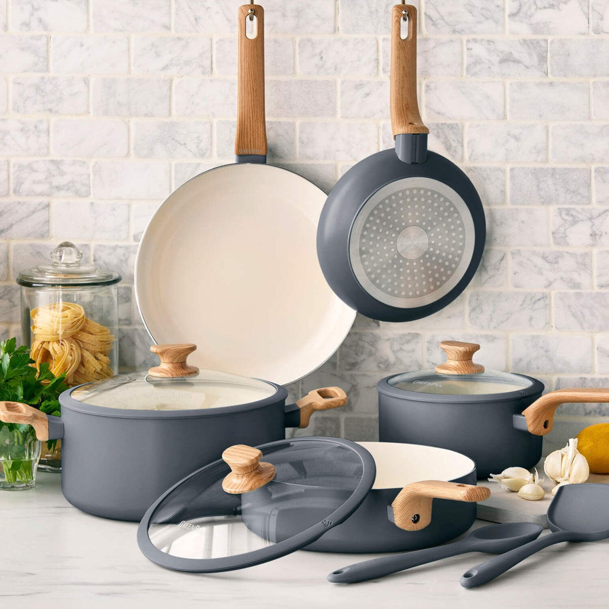 GreenPan Essence 10-Piece Ceramic Nonstick Cookware Set, Taupe - Detail 3
