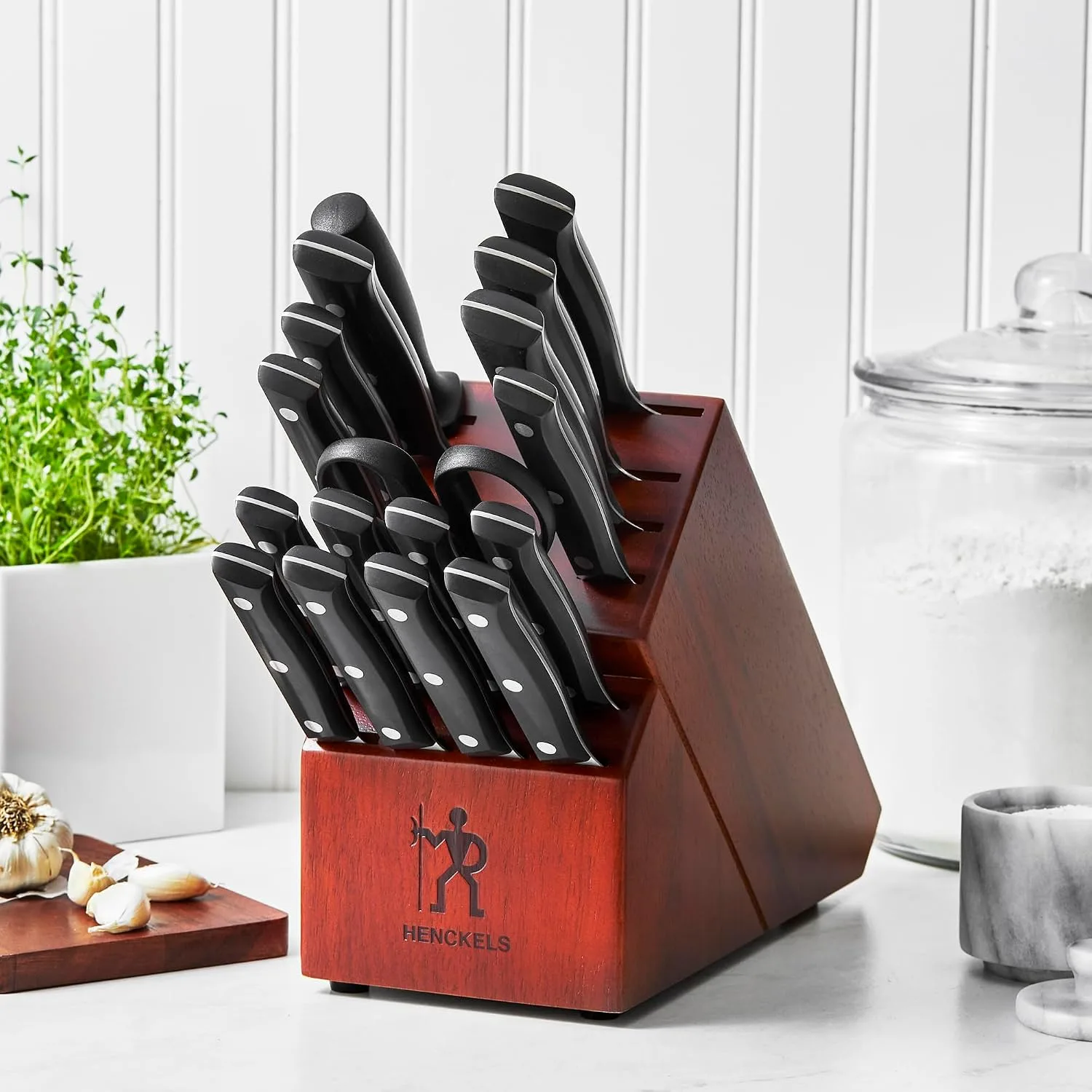 HENCKELS Dynamic Razor-Sharp 18-pc Knife Block Set in Kenya